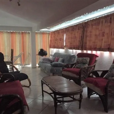Pavillon Lumineux 3 Pieces Avec Piscine - 6 Couchages, Proche Et Commerces, Parking Prive - Fr-1-229-818 Tatil Evi